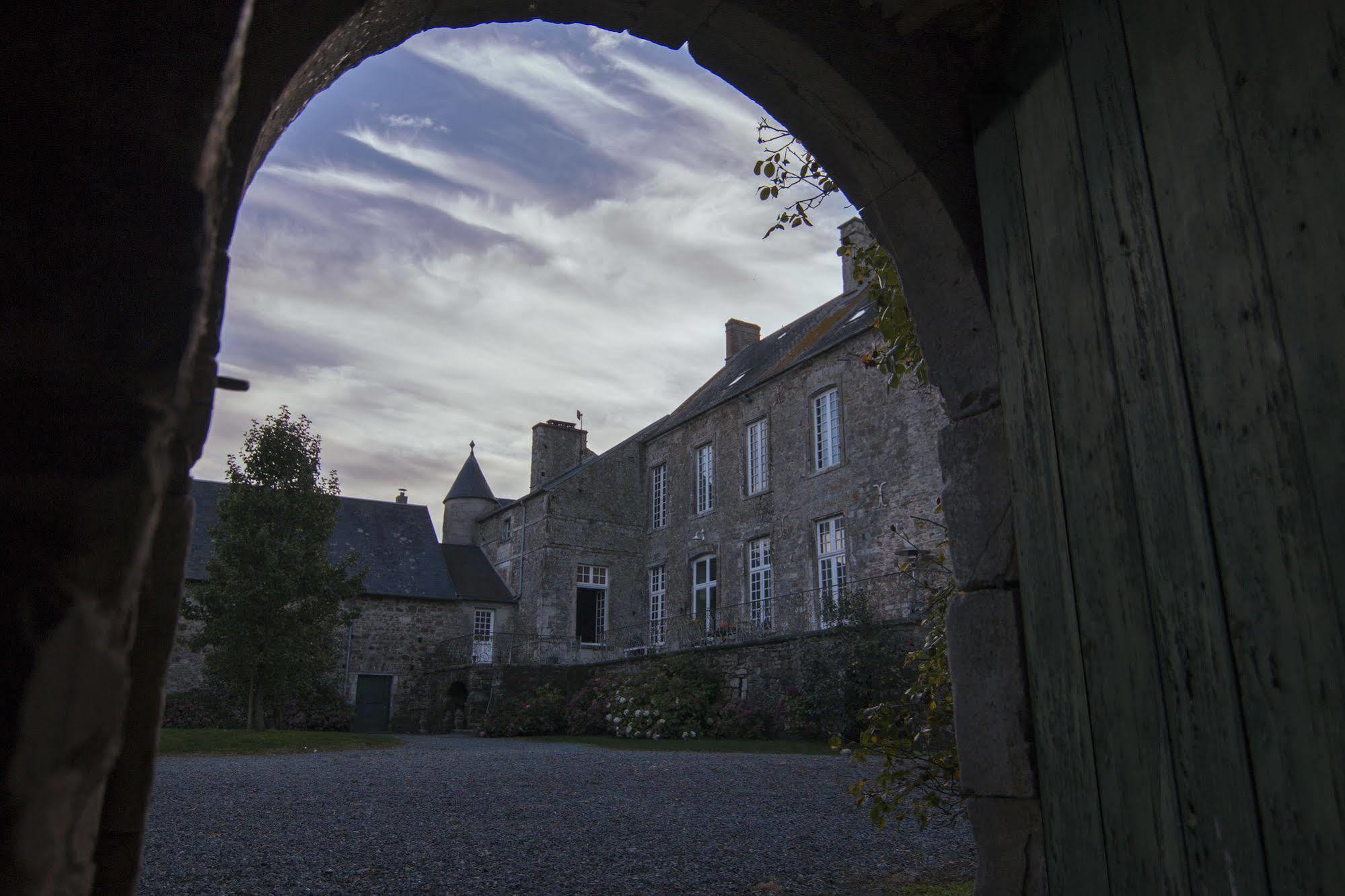 Le Chateau De Claids Saint-Patrice-de-Claids Exteriér fotografie
